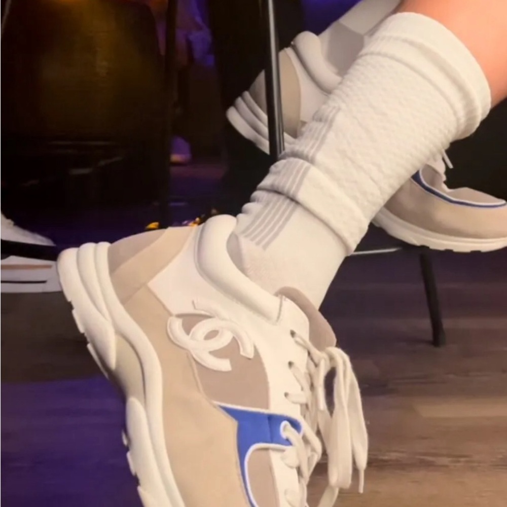 CHANEL Authentic Men's Women's Shoes S21 Sneakers Trainers size 10 size 45